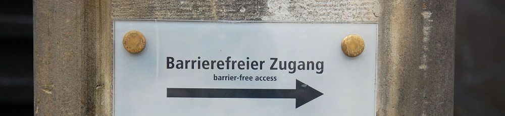 Türschild barrierefreier Zugang